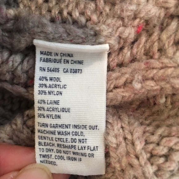 American Eagle Wool Blend Sweater - Picture 3 of 5